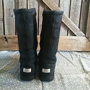 Black Zipper Uggs